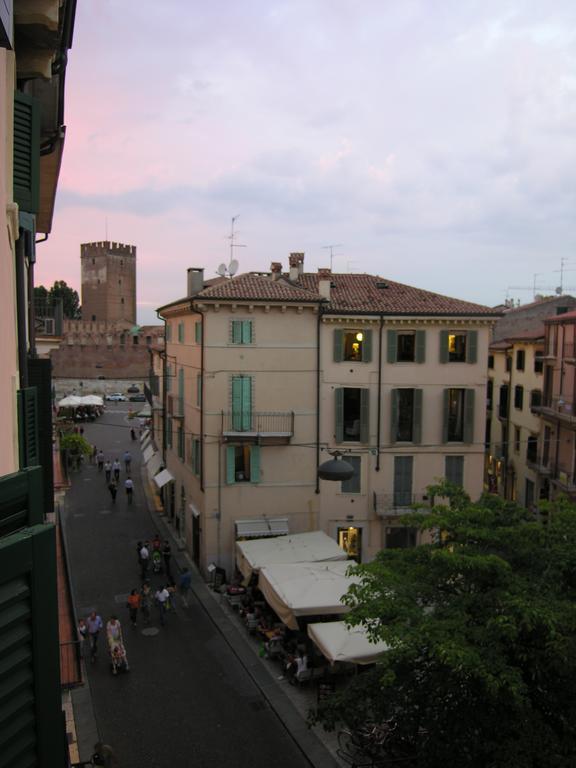 Antica Via Roma Garden View 2* Verona