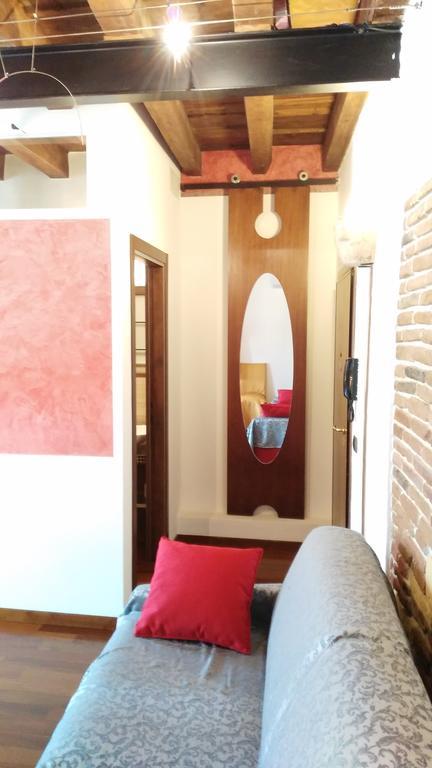 Antica Via Roma Garden View Bed and breakfast Verona